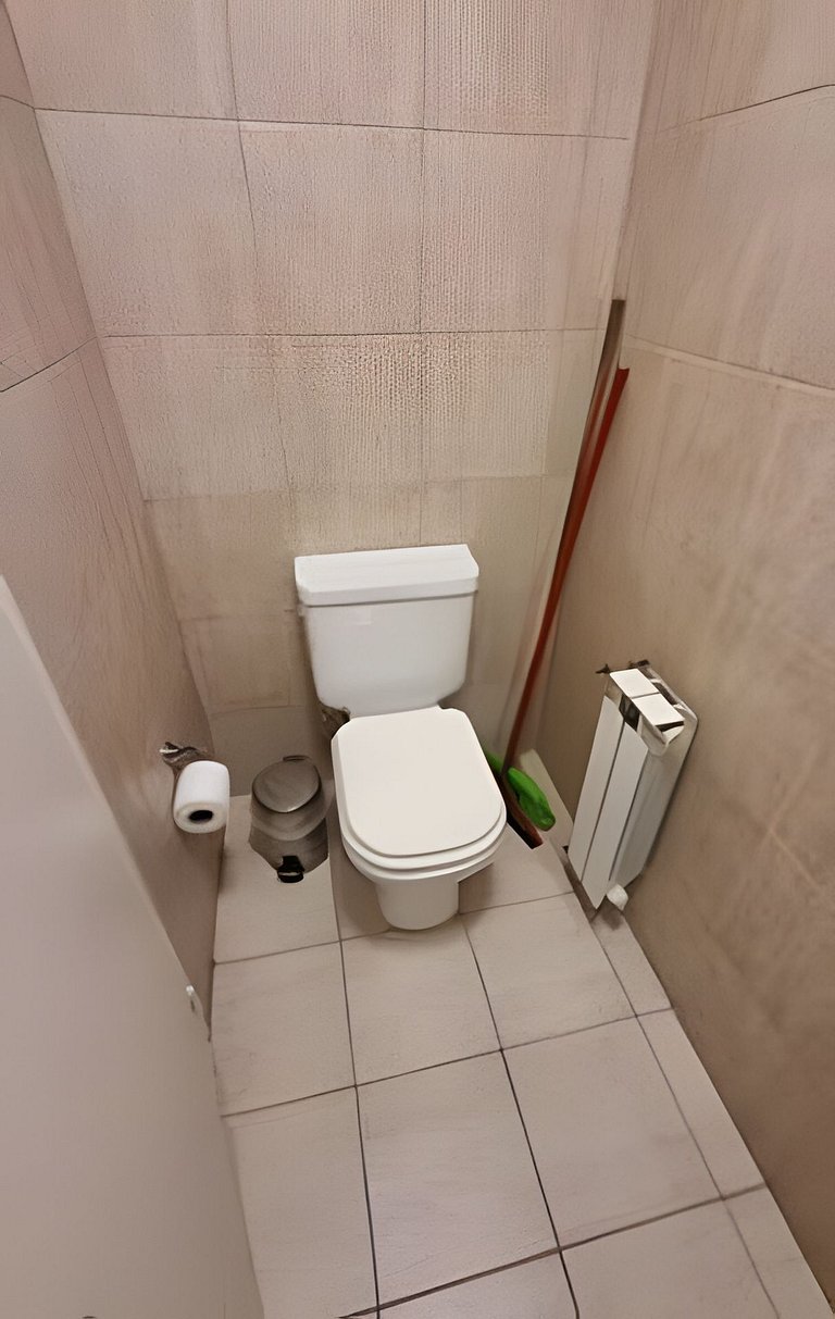 "La Algodonera" - A Gated Community in the City