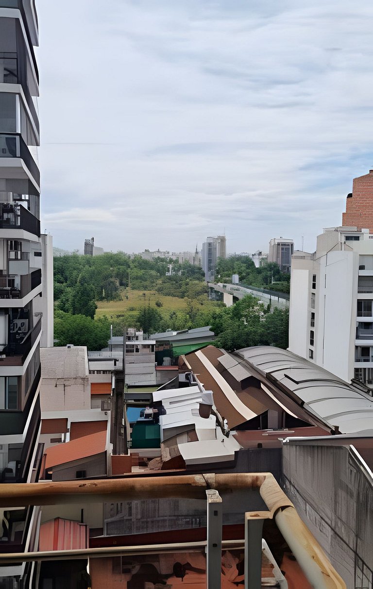 Piso de 300 m2 - Con Seguridad 24x7 y cochera