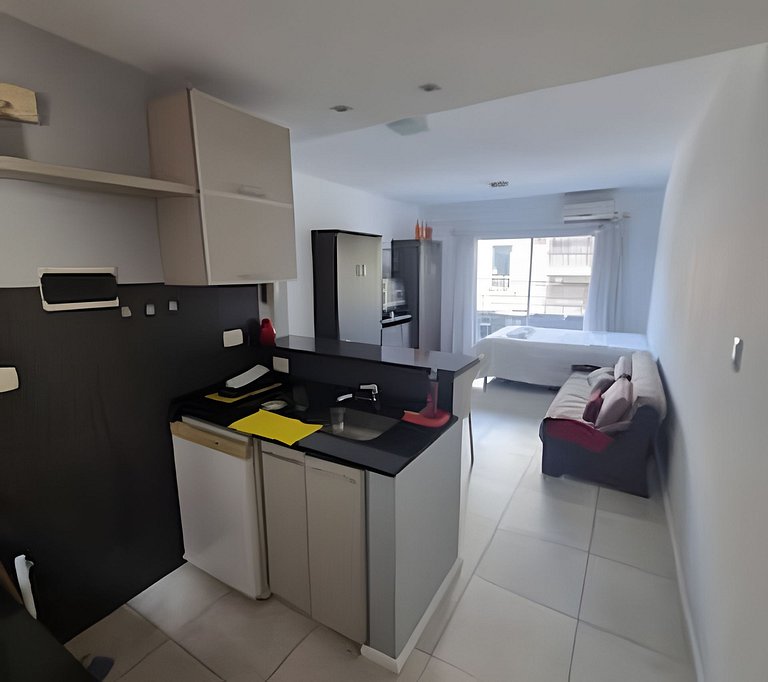 Moderno departamento con patio privado