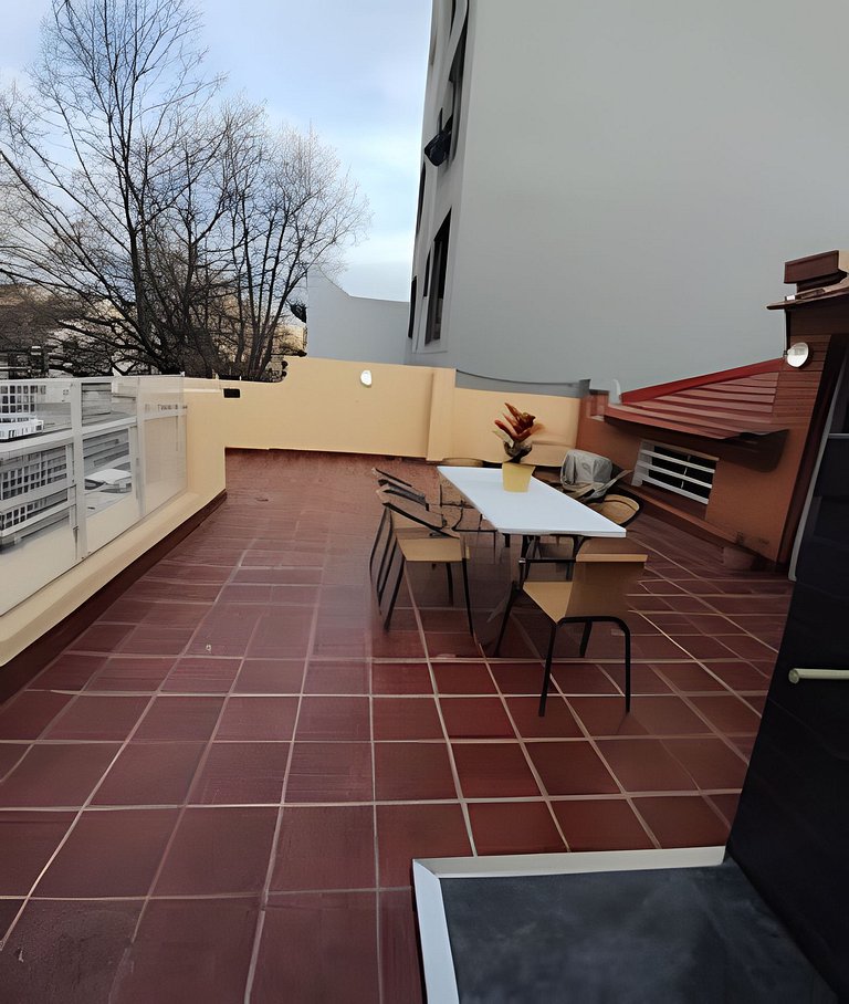 Única en Ciudad - Con salamandra y parrilla propia