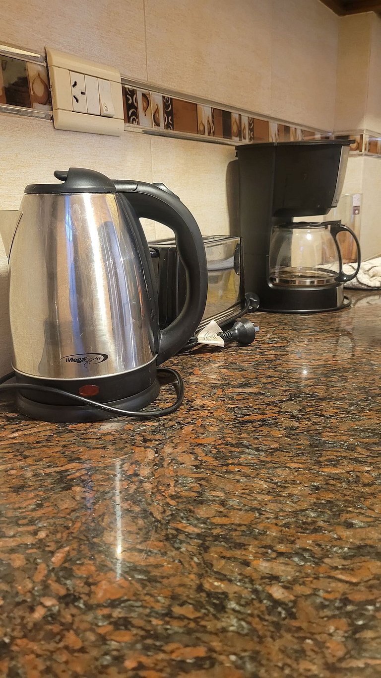 Unique in the city - With wood stove and private grill