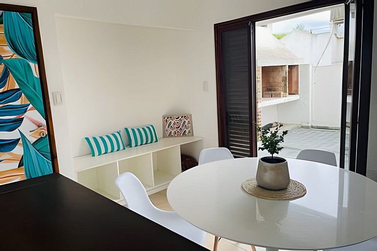 Casa con vista al mar y parrilla - Jovenes OK