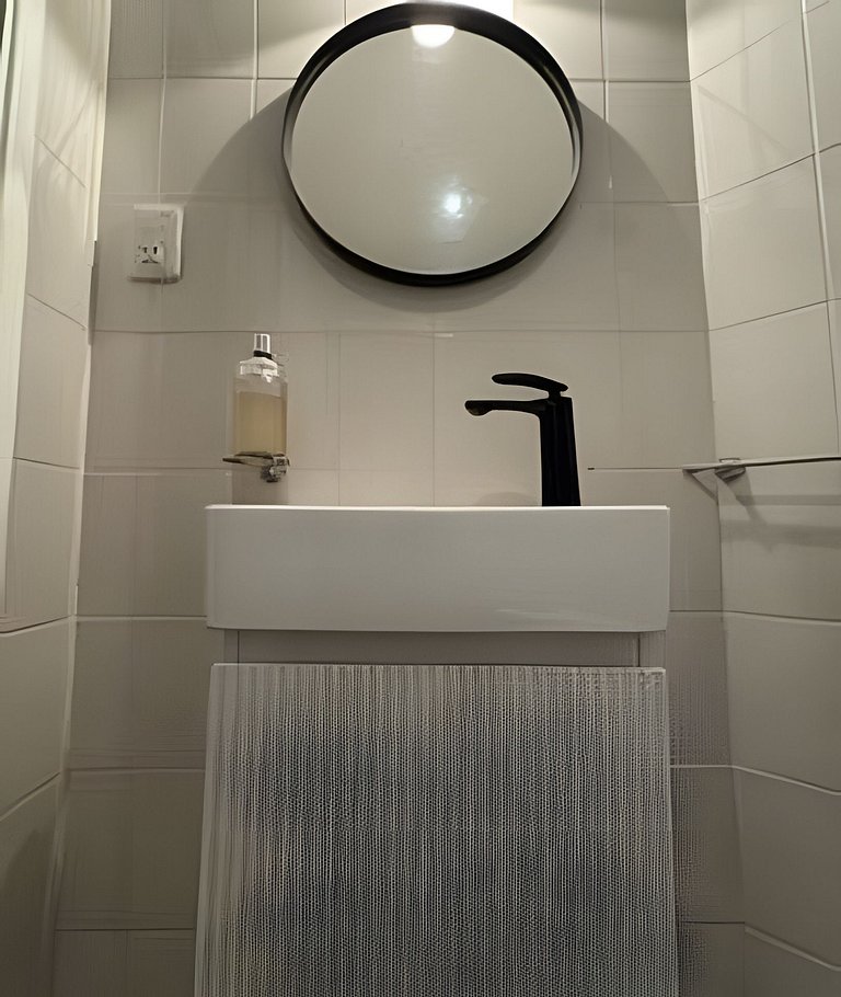 Casa con parrilla y cochera. Vista al Mar. 8 Pax.