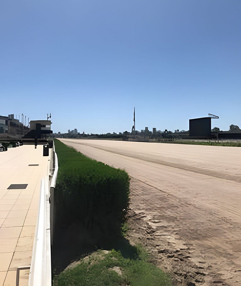 ¡Cerca de Rural + Embajada EEUU y con genial WiFi!