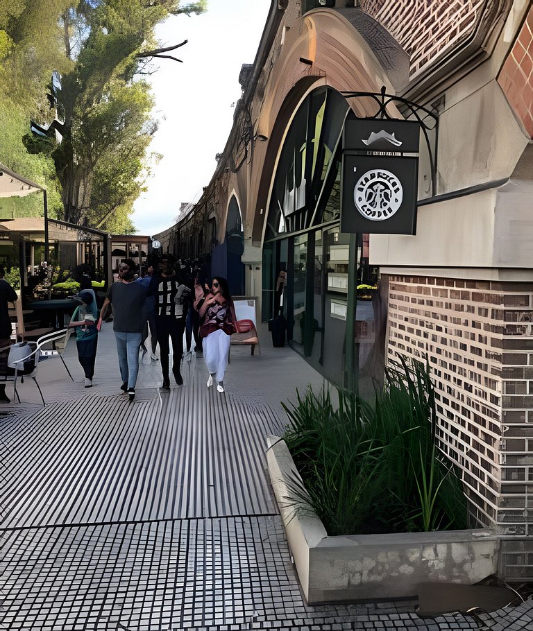 ¡Cerca de Rural + Embajada EEUU y con genial WiFi!