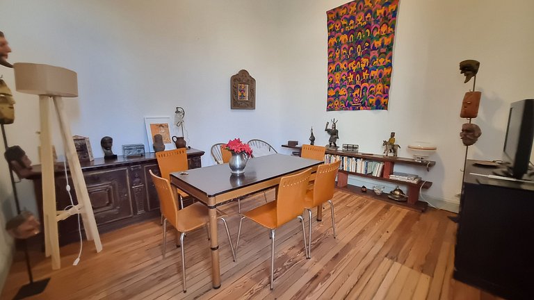 2 Bedrooms in Palermo - Steps from Subte D