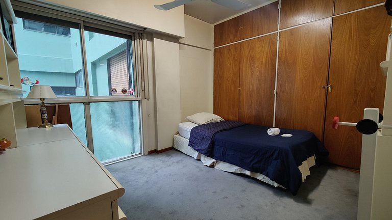 Piso de 300 m2 - Con Seguridad 24x7 y cochera