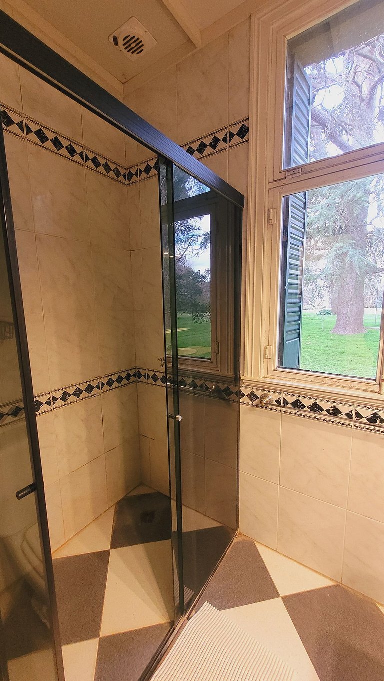 Tudor House - Stay in Chascomús