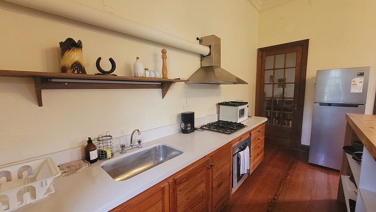 Tudor House - Stay in Chascomús