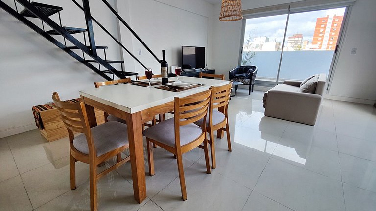 Único en Belgrano - De 2 pisos y terraza privada