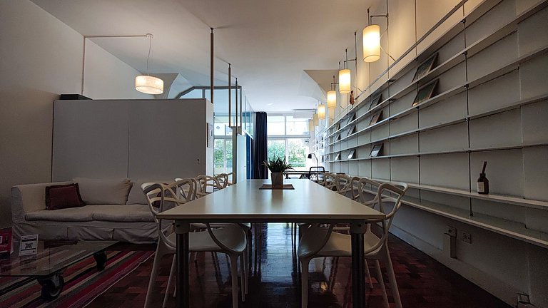 "La Algodonera" - A Gated Community in the City