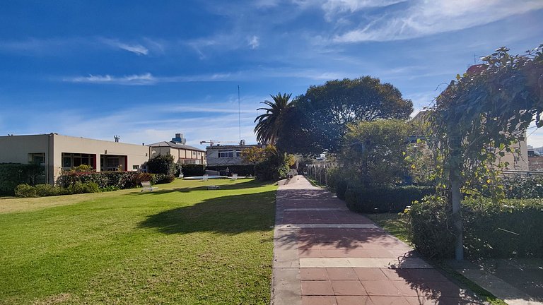 "La Algodonera" - A Gated Community in the City