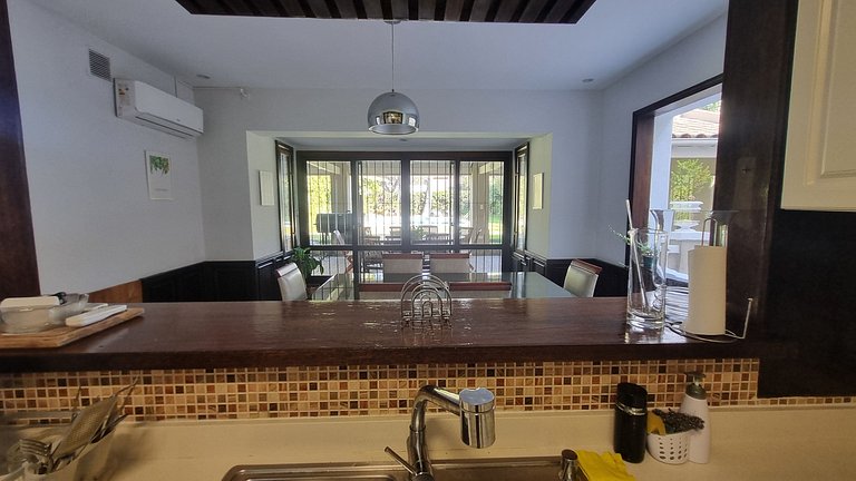 Your retreat with a pool and barbecue in Martinez