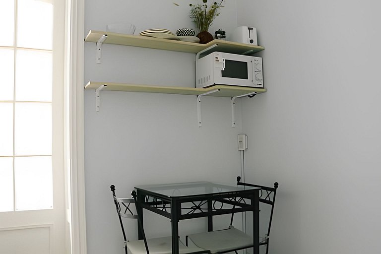 Very comfortable and classic studio - Excellent price!