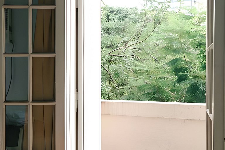 Very comfortable and classic studio - Excellent price!