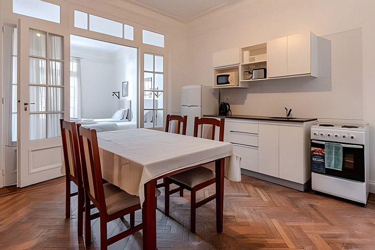 Harmonious apartment for 4