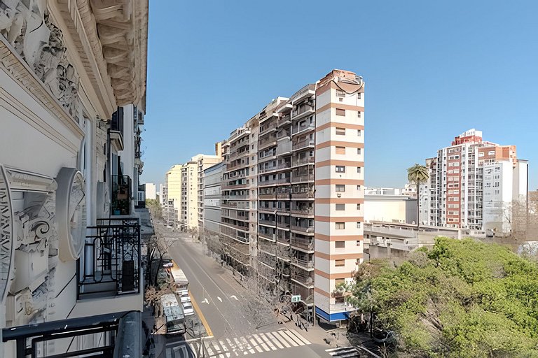 Spacious apartment in the city of Buenos Aires