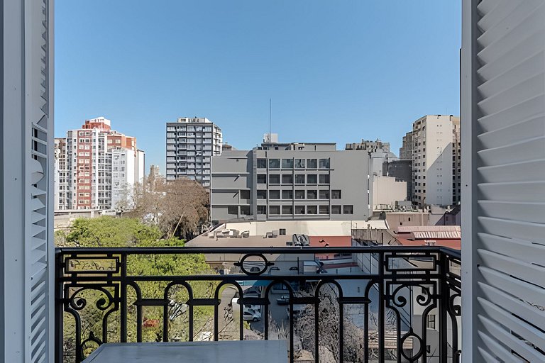 Spacious apartment in the city of Buenos Aires