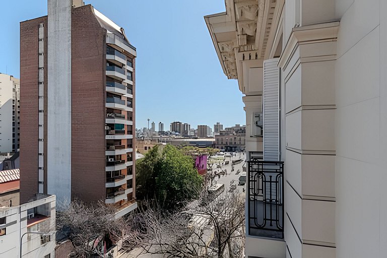 Spacious apartment in the city of Buenos Aires