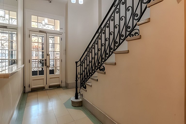 Spacious, classic, and elegant apartment with a balcony