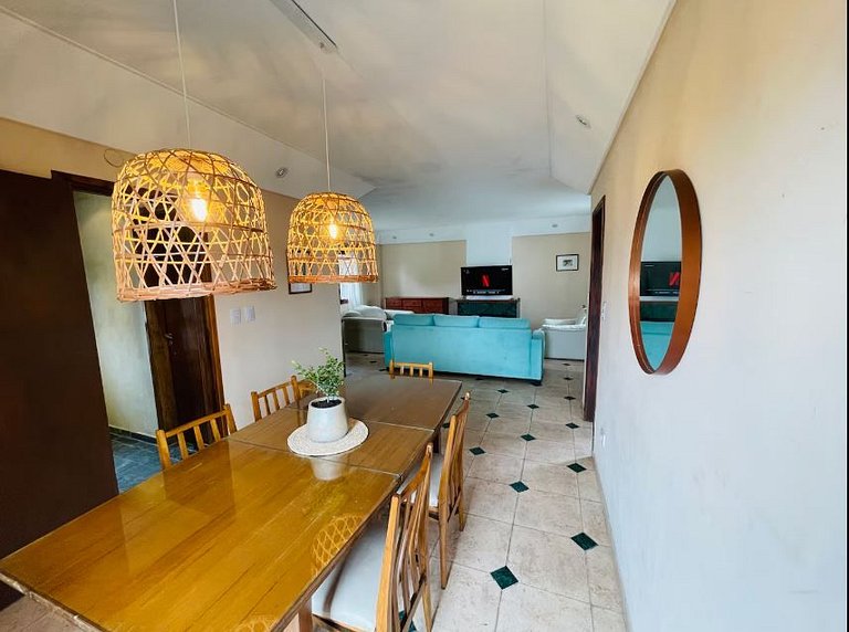 16 people - 2 houses - With grill and garage.