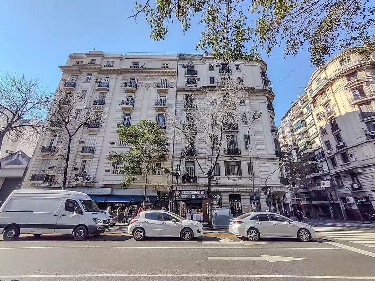 Two comfortable apartments in downtown BA