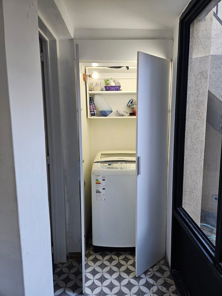 Propiedad reciclada a nueva con terraza propia
