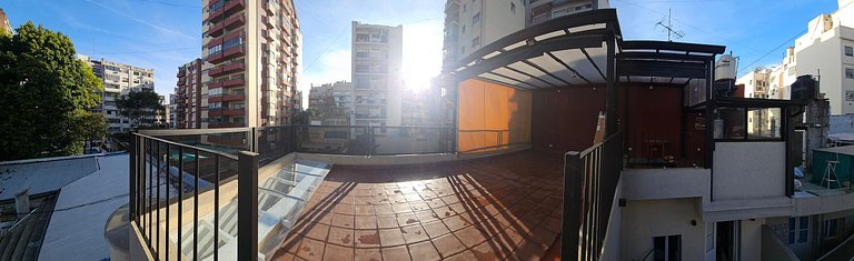Propiedad reciclada a nueva con terraza propia