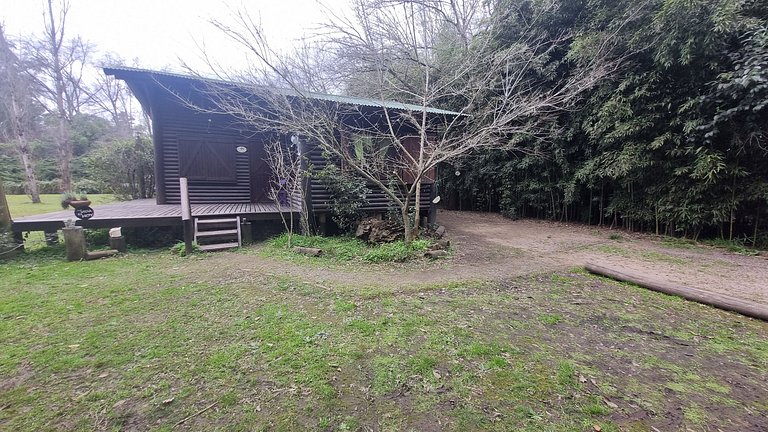 Cabaña con pileta y jardín amplio en Pilar #B