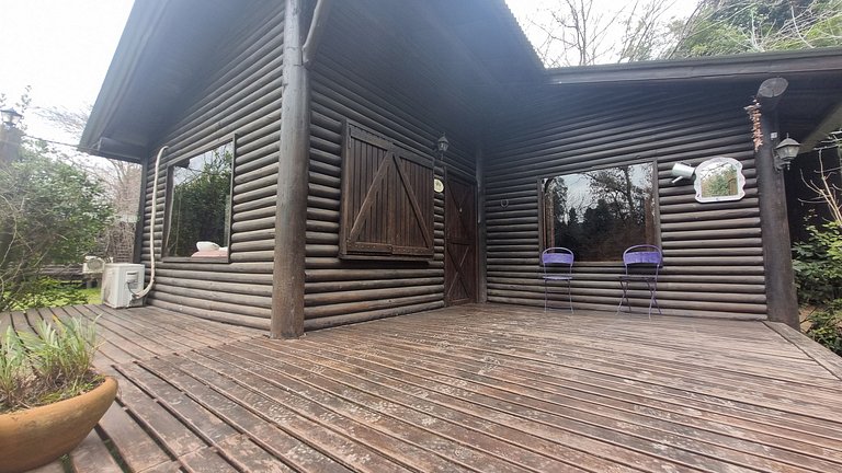 Cabaña con pileta y jardín amplio en Pilar #B