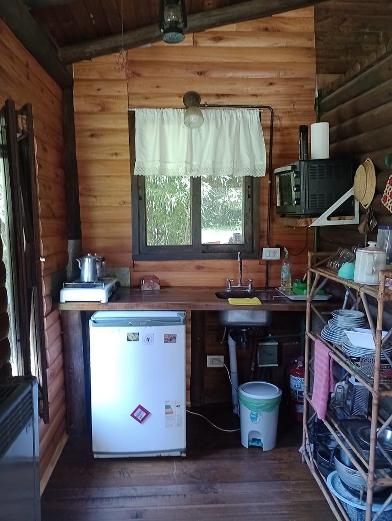 Cabaña con pileta y jardín amplio en Pilar #B