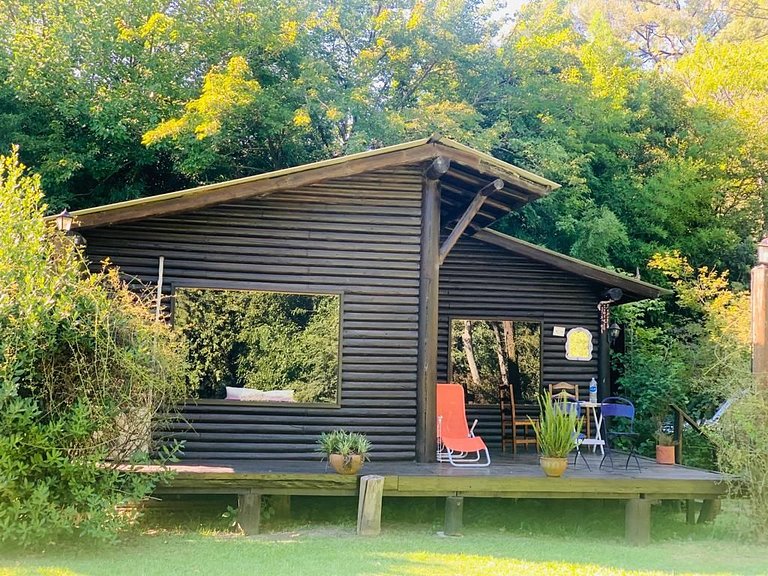 Cabaña con pileta y jardín amplio en Pilar #B