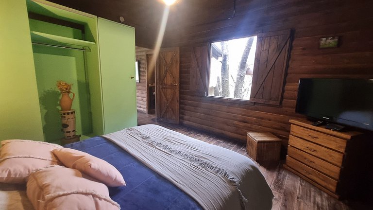 Cabaña rústica en Pilar con parque amplio - #A