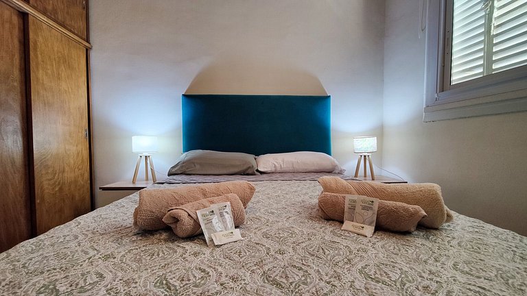 Unique in the city - With wood stove and private grill