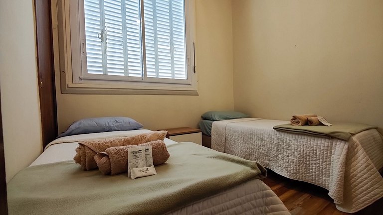 Unique in the city - With wood stove and private grill