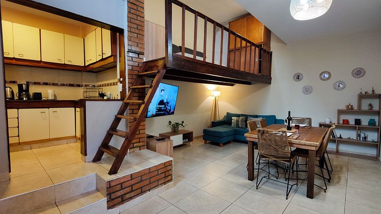 Unique in the city - With wood stove and private grill