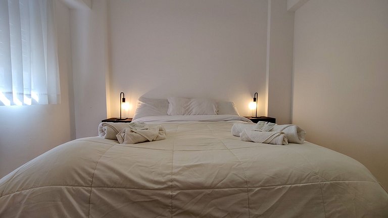 Close to the US Embassy and La Rural! Very comfortable!