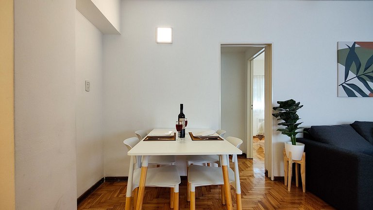 Close to the US Embassy and La Rural! Very comfortable!