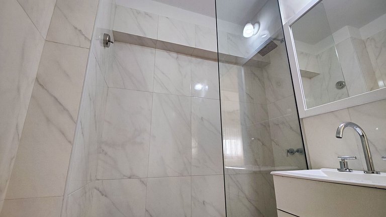 ¡Cerca de Embajada EEUU y Rural! ¡Muy cómodo!