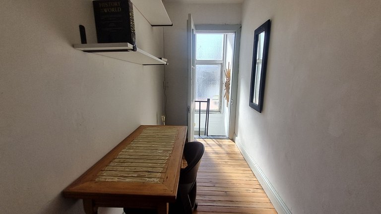 2 Bedrooms in Palermo - Steps from Subte D