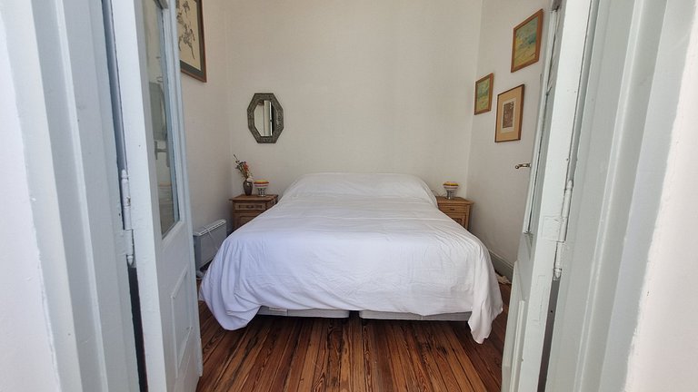 2 Bedrooms in Palermo - Steps from Subte D