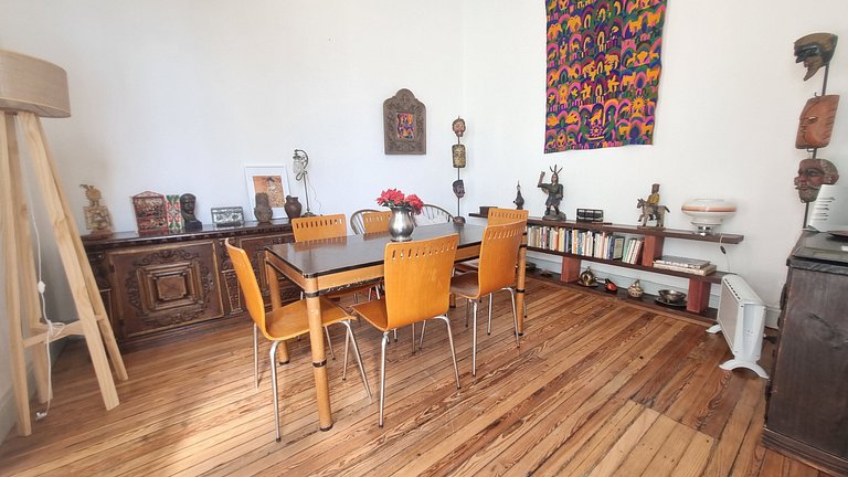 2 Bedrooms in Palermo - Steps from Subte D