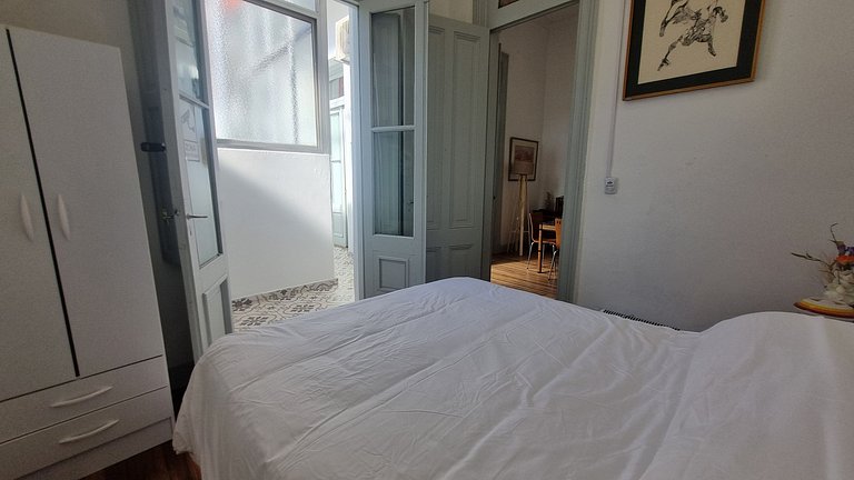 2 Bedrooms in Palermo - Steps from Subte D