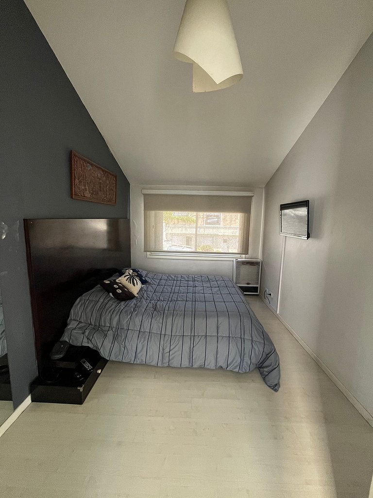 House with barbecue area and garage - In Golf/Alem Area