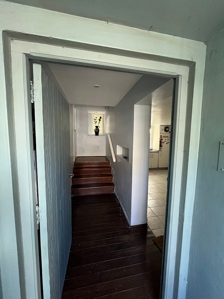 House with barbecue area and garage - In Golf/Alem Area