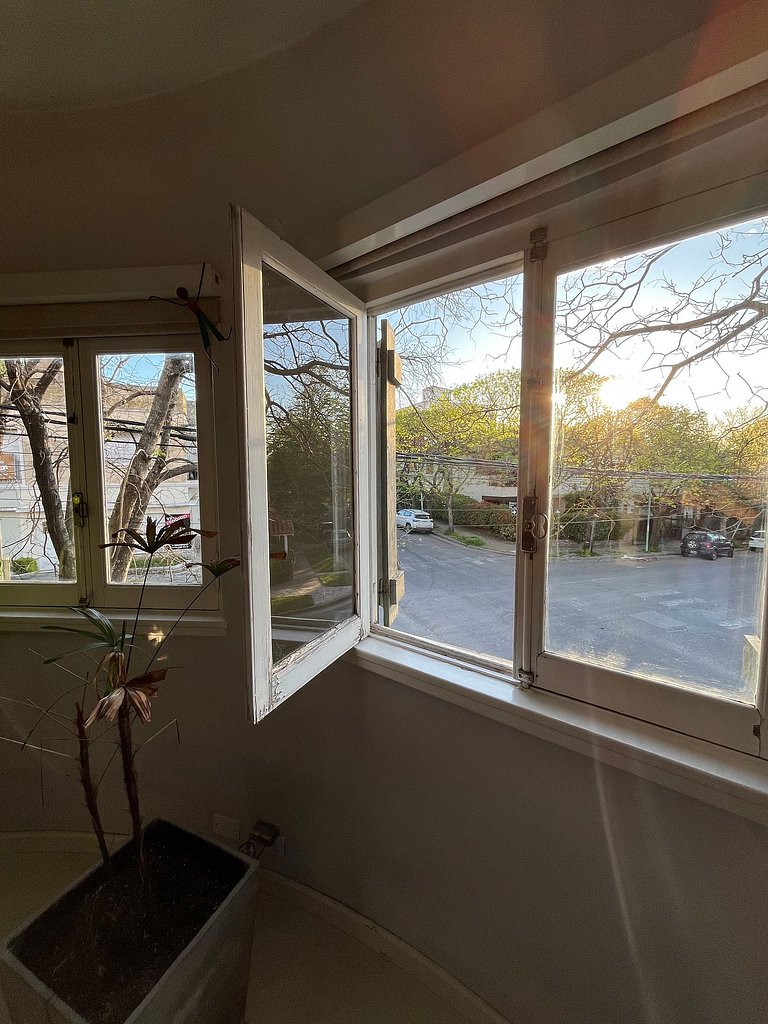 House with barbecue area and garage - In Golf/Alem Area