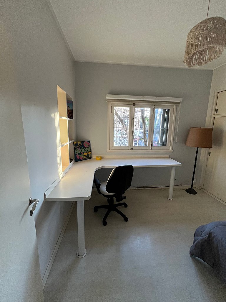 House with barbecue area and garage - In Golf/Alem Area