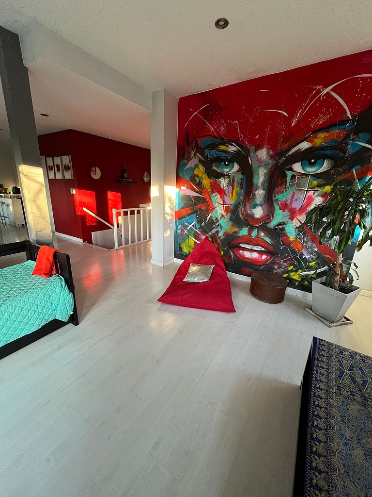 House with barbecue area and garage - In Golf/Alem Area