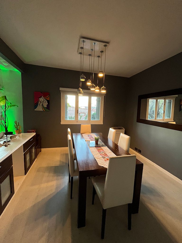 House with barbecue area and garage - In Golf/Alem Area