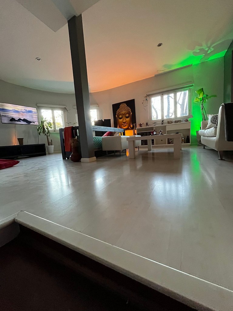 House with barbecue area and garage - In Golf/Alem Area